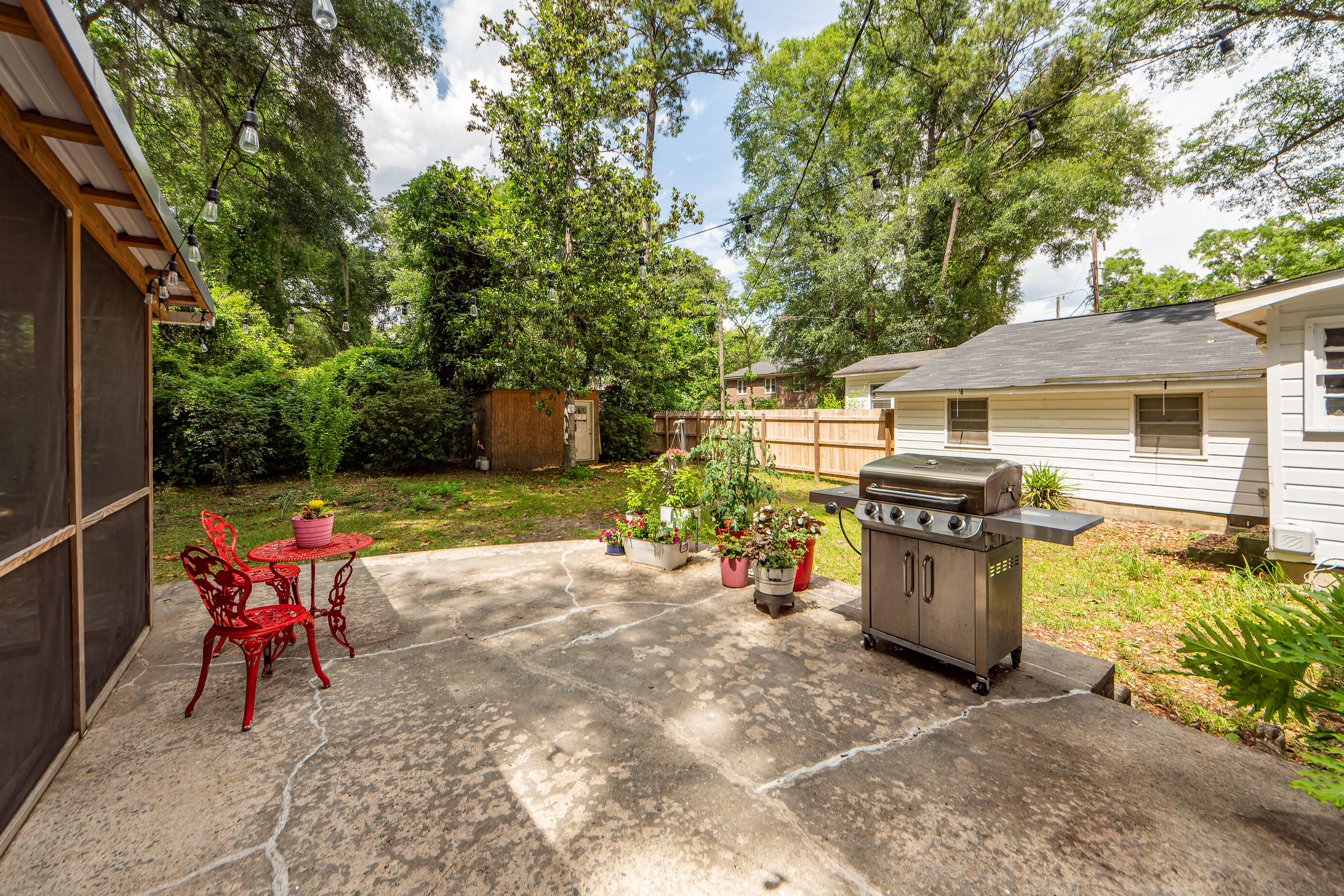 495 Hampton Street Walterboro, SC 29488 - Photo 34 of 53 39