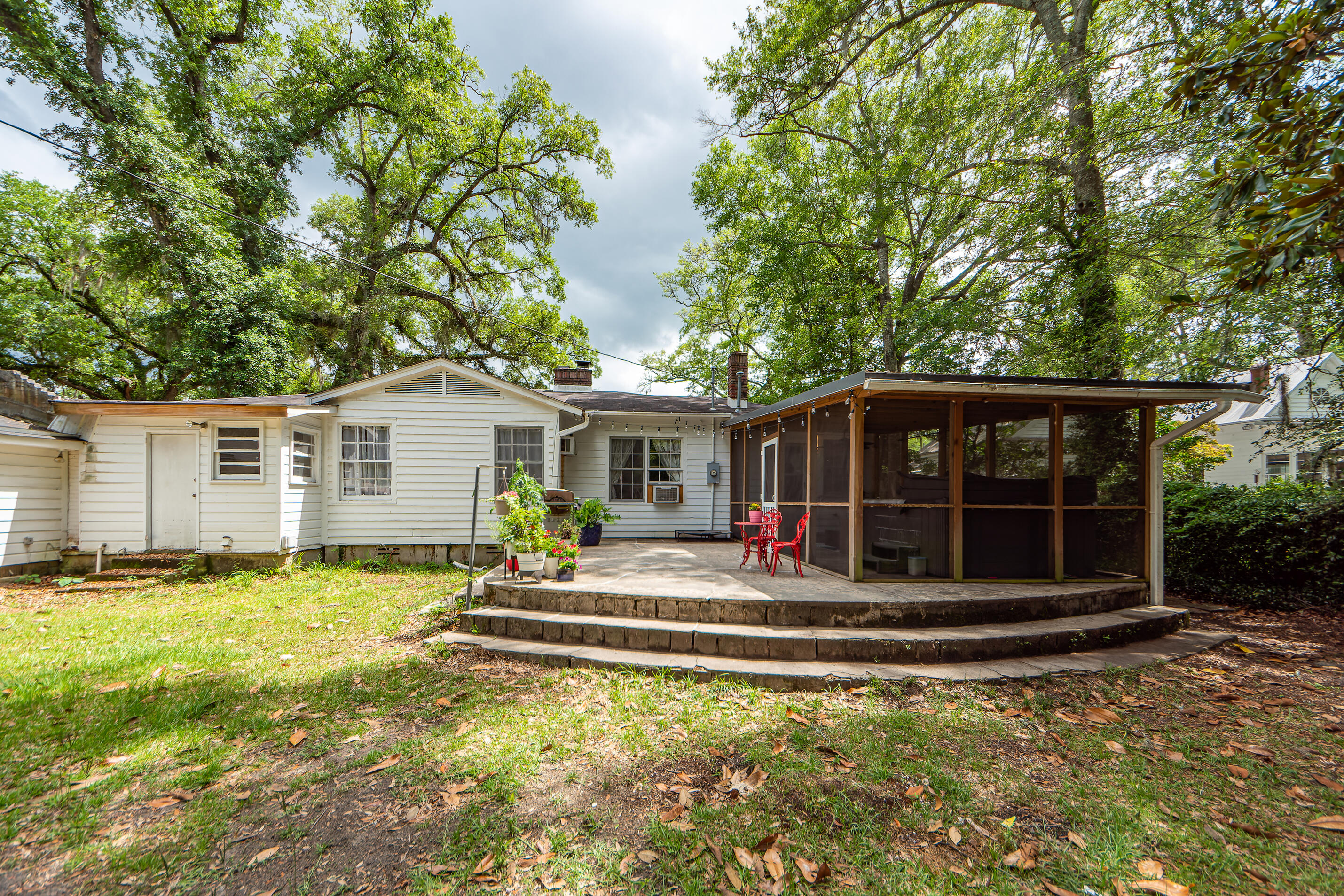 495 Hampton Street Walterboro, SC 29488 - Photo 35 of 53 43
