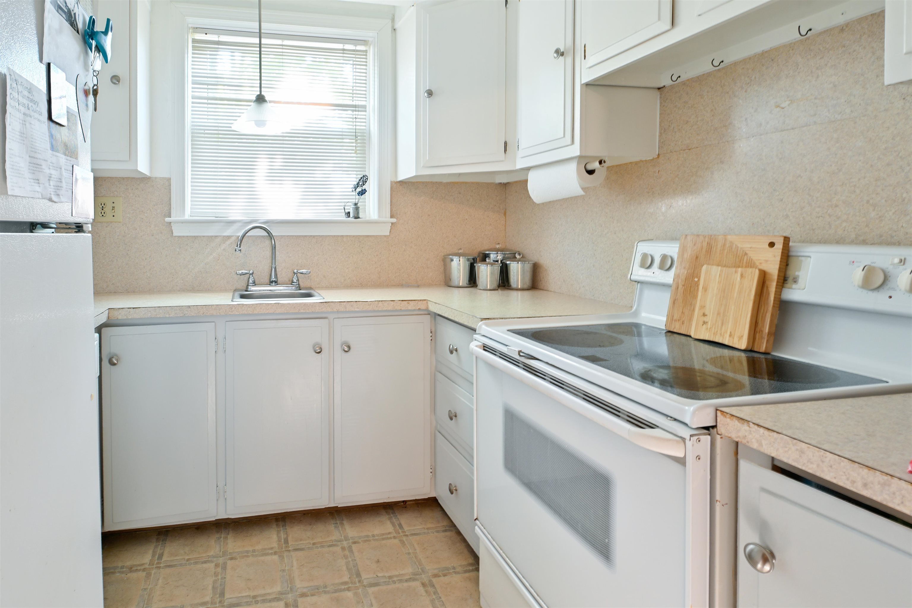 455 Bridge Street Manchester, NH 03104 - Photo 7 of 60