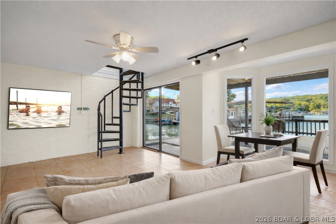 135 Seminole Road Sunrise Beach, MO 65079 - Photo 21 of 41 Lower level family room