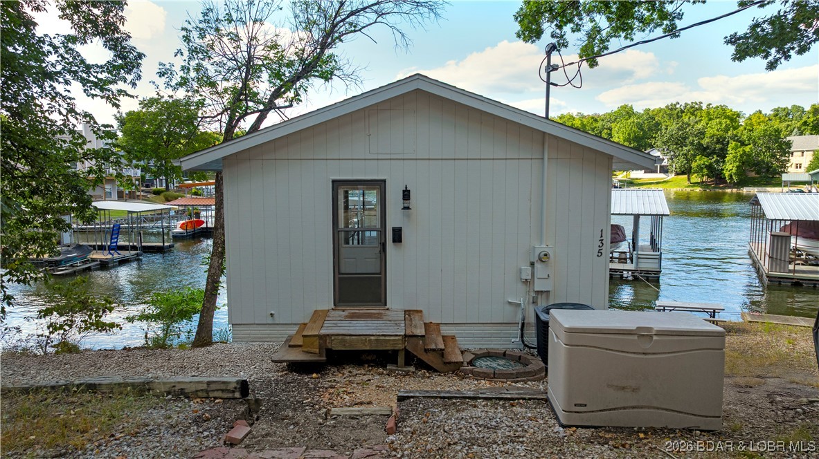 135 Seminole Road Sunrise Beach, MO 65079 - Photo 30 of 41 Front of house