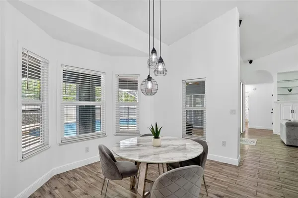 $699,999 | 5232 Hammock Circle, St. Cloud, FL 34771