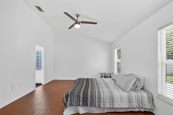 $699,999 | 5232 Hammock Circle, St. Cloud, FL 34771