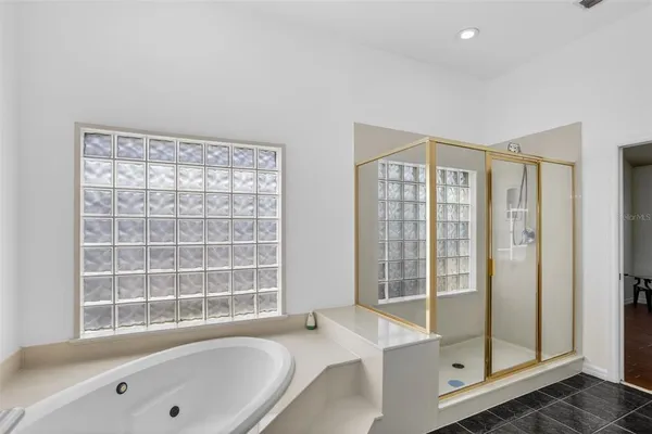 $699,999 | 5232 Hammock Circle, St. Cloud, FL 34771
