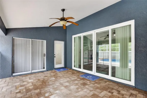 $699,999 | 5232 Hammock Circle, St. Cloud, FL 34771