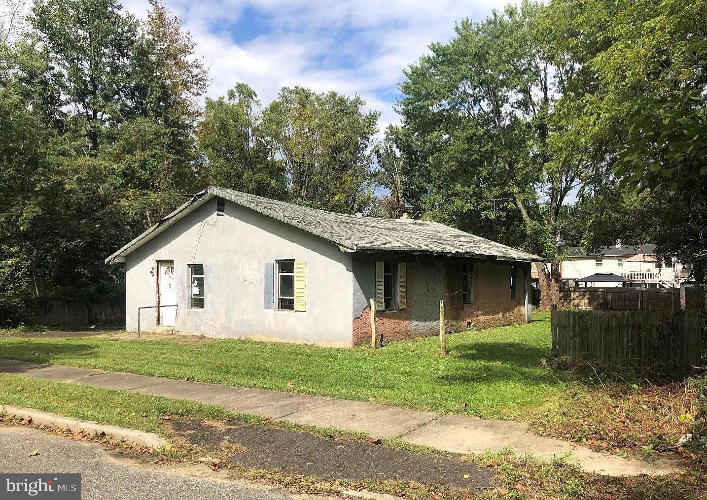 48 Clinton Street, Westville, NJ 08093 Compass