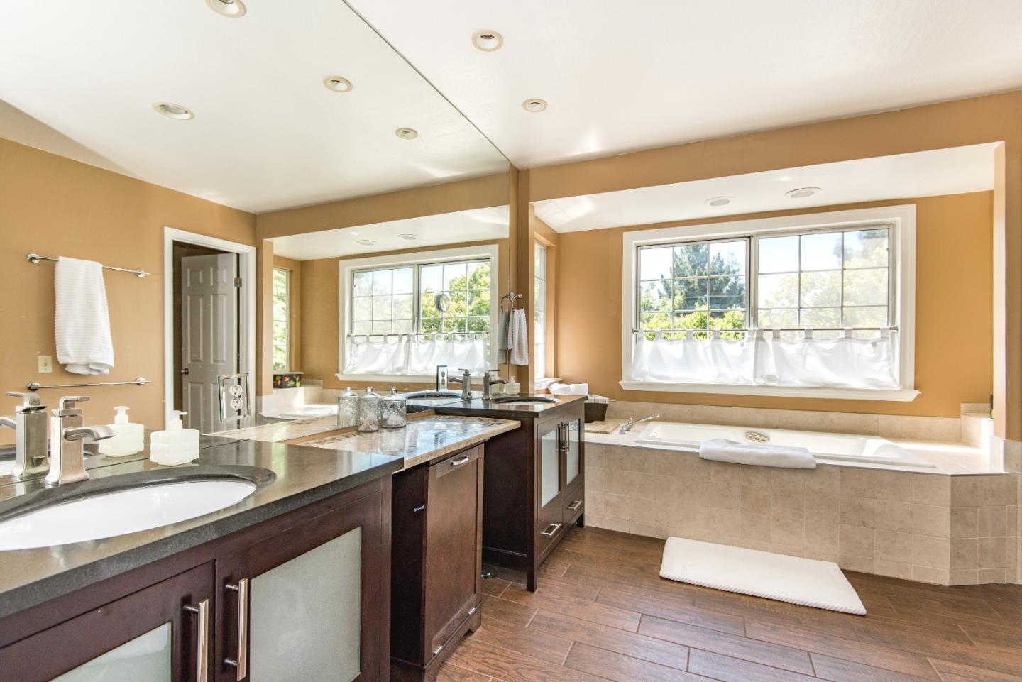 796 Dry Creek Road Campbell, CA 95008 - Photo 17 of 30