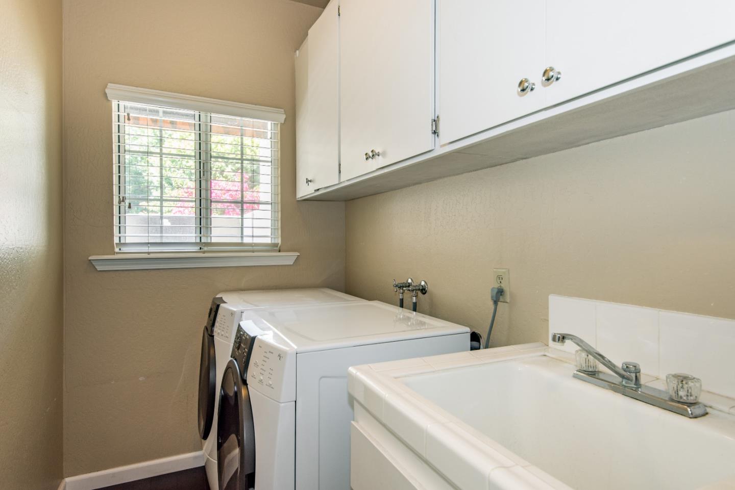 796 Dry Creek Road Campbell, CA 95008 - Photo 25 of 30