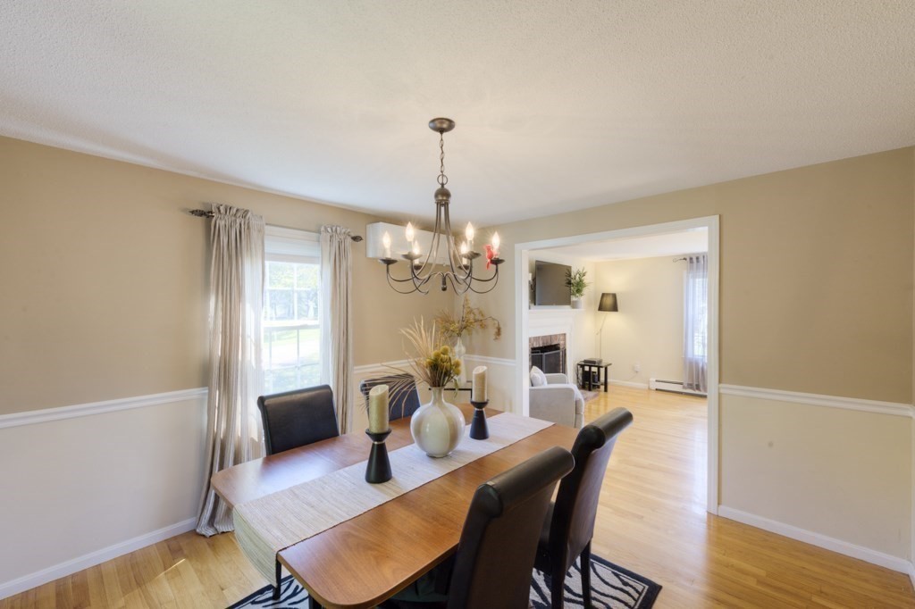 33 Old Brook Road Shrewsbury, MA 01545 - Photo 8 of 42 Gallery Image 8