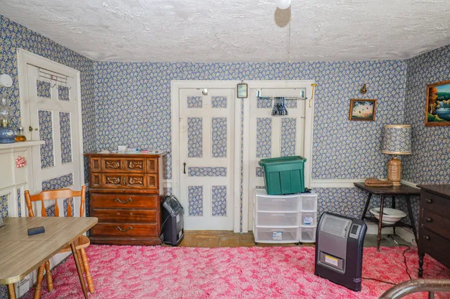 $145,900 | 19 Knox Road, Peru, ME 04290