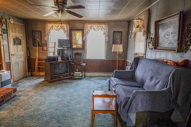 $145,900 | 19 Knox Road, Peru, ME 04290