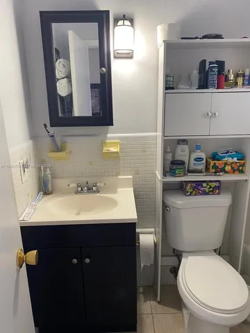 $68,000 | 16701 Northeast 13th Avenue, Unit 310, Miami, FL 33162