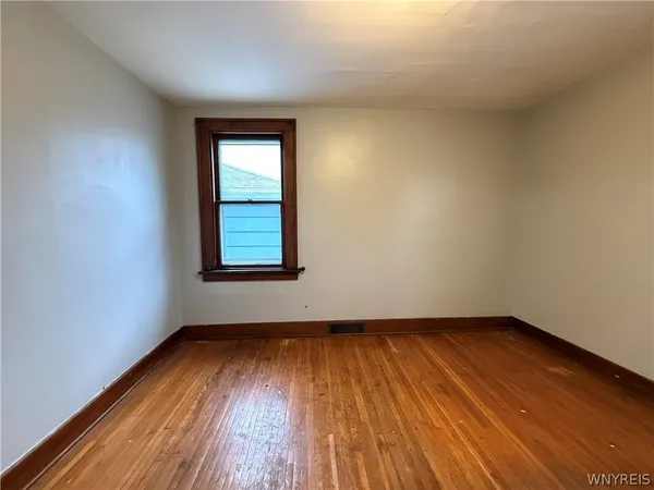 $1,250 | 110 Gerald Avenue, Buffalo, NY 14215