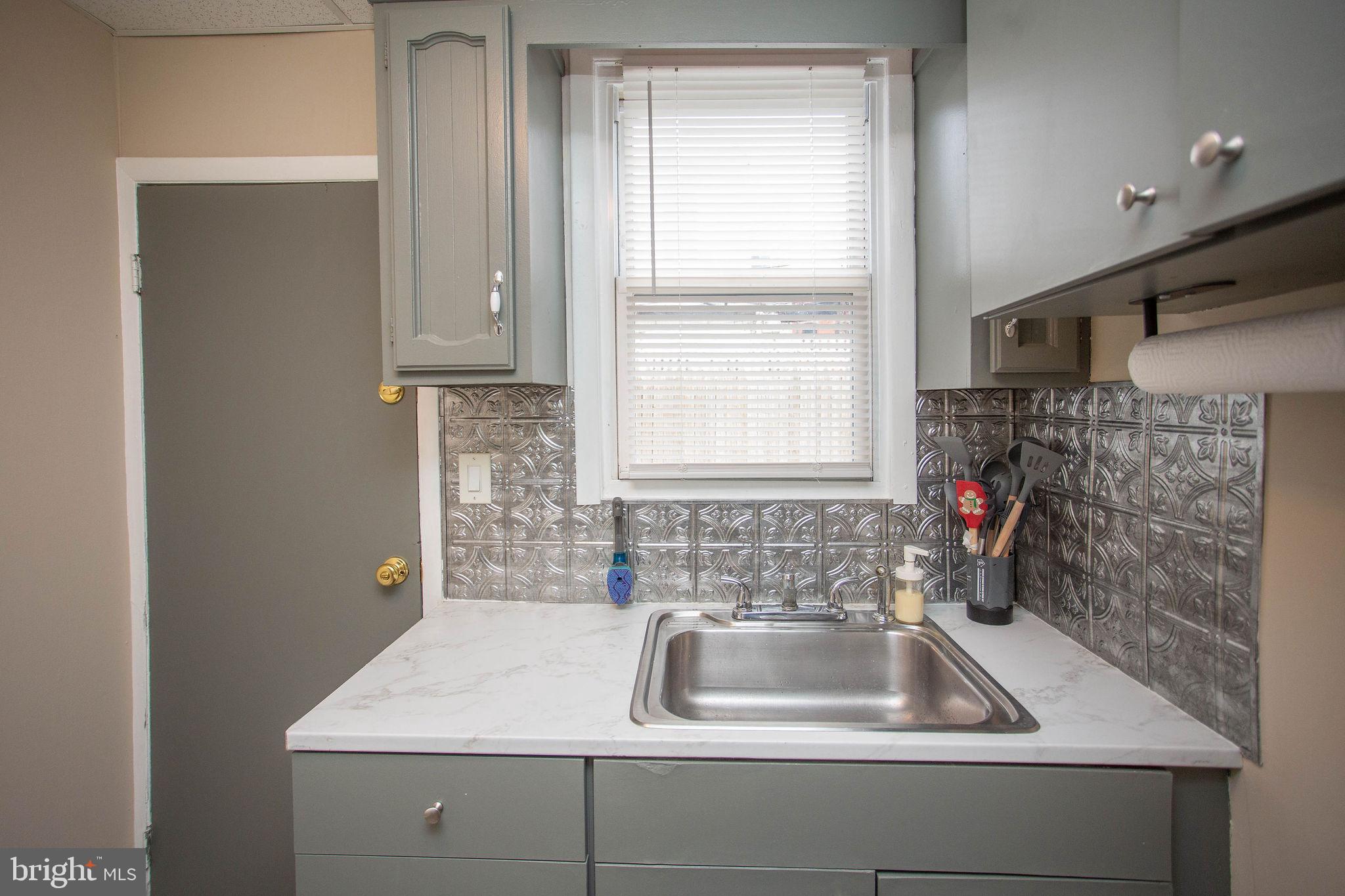 3080 Tilton Street Philadelphia, PA 19134 - Photo 11 of 30