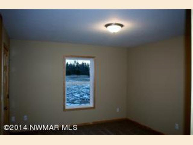 5998 Kestrel Road Northwest Bemidji, MN 56601 - Photo 8 of 17 Gallery Image 8