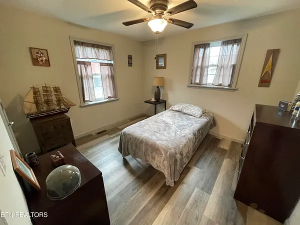 $215,000 | 613 Clark Street, Athens, TN 37303