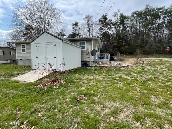 $215,000 | 613 Clark Street, Athens, TN 37303