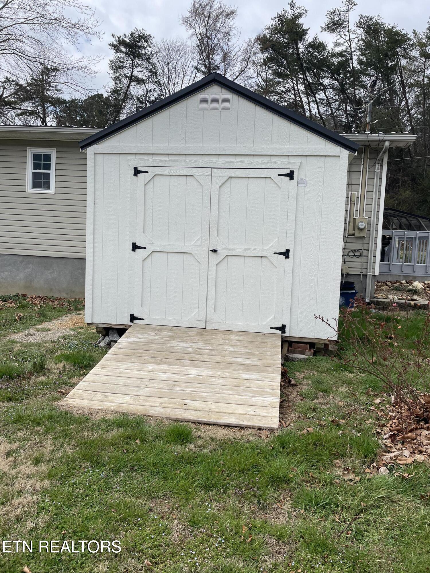 613 Clark Street Athens, TN 37303 - Photo 25 of 30 IMG_1420