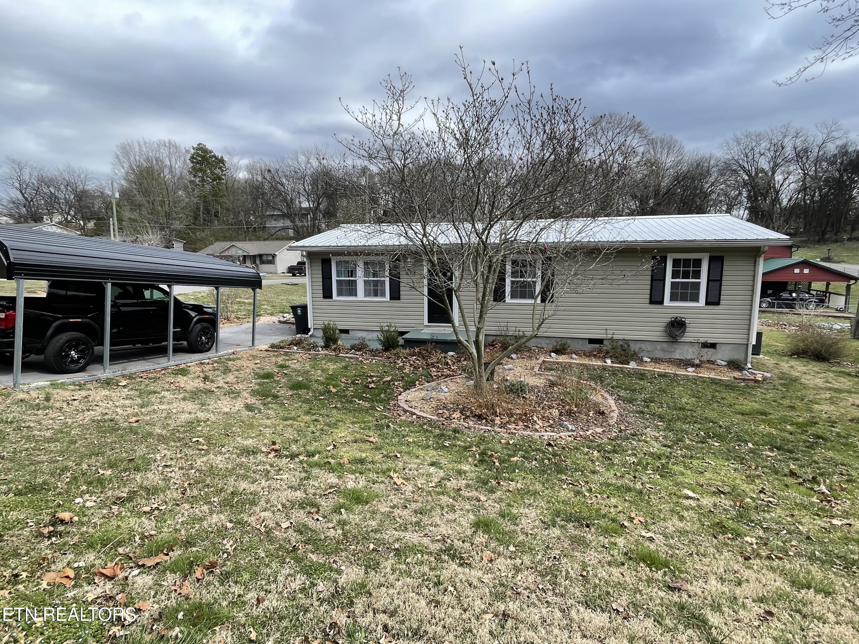 613 Clark Street Athens, TN 37303 - Photo 28 of 30 IMG_1402