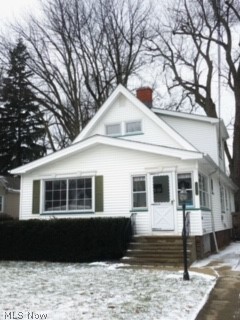1532 Biltmore Road Cleveland, OH 44124 - Photo 1 of 24