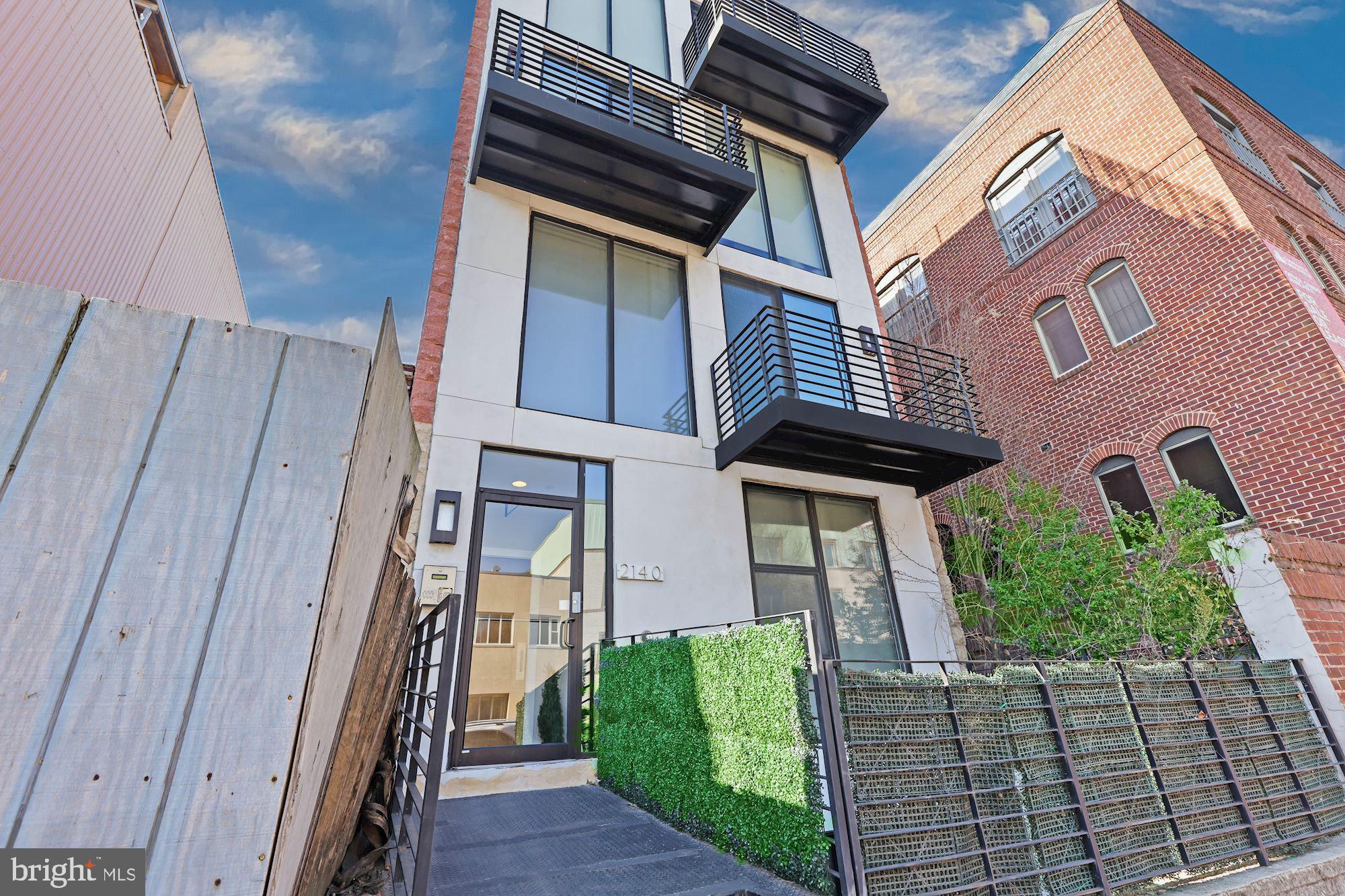 2140 Wisconsin Avenue Northwest, Unit 1 Washington, DC 20007 - Photo 2 of 27