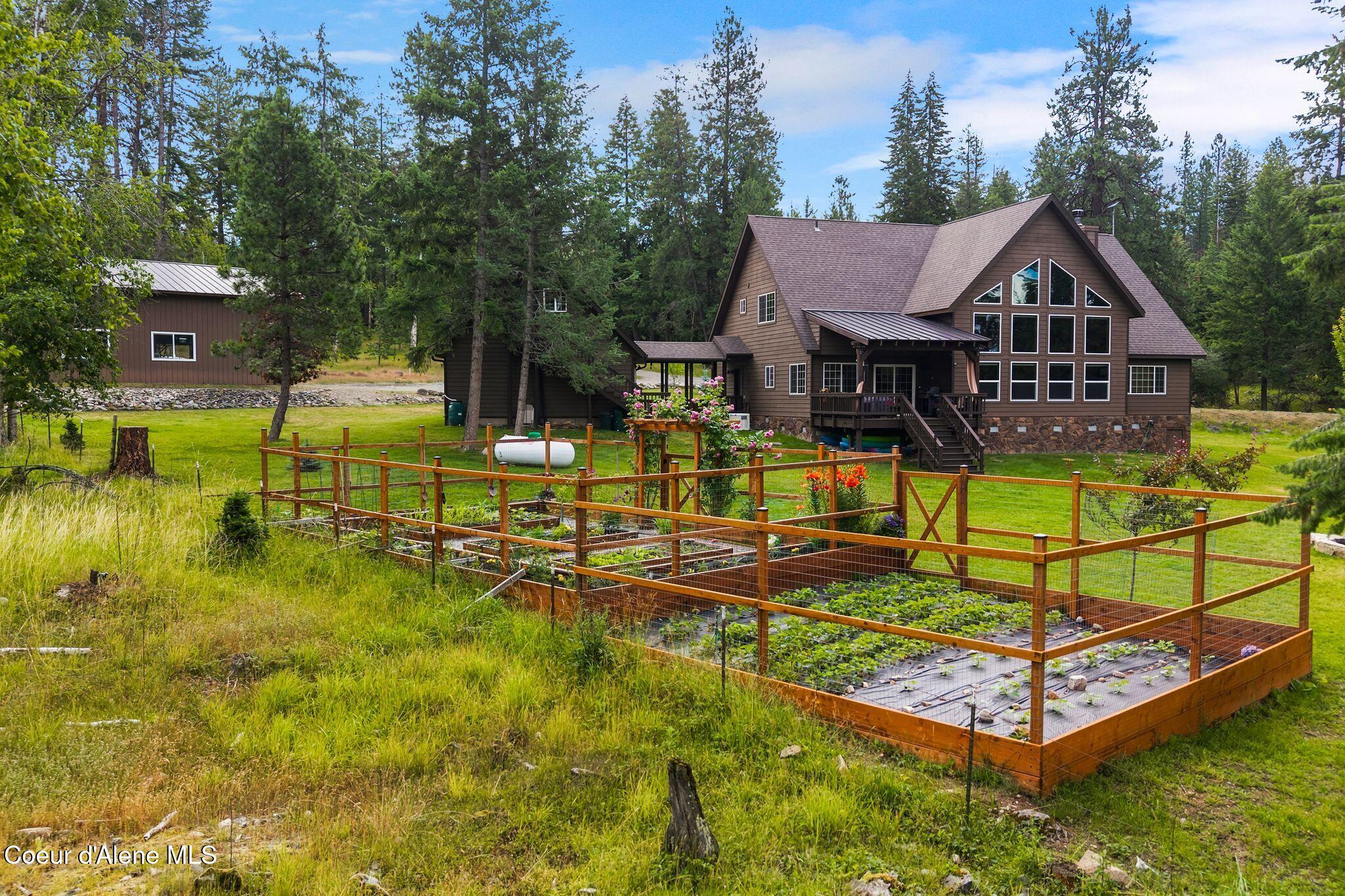 235 Kiebert Loop Hope, ID 83836 - Photo 2 of 97 Backyard