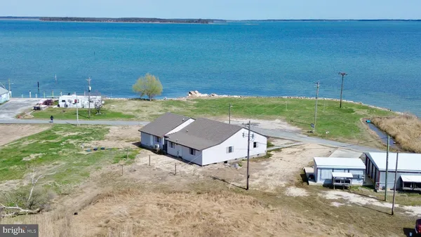 $399,999 | 1625 Steamboat Wharf Road, Fishing Creek, MD 21634