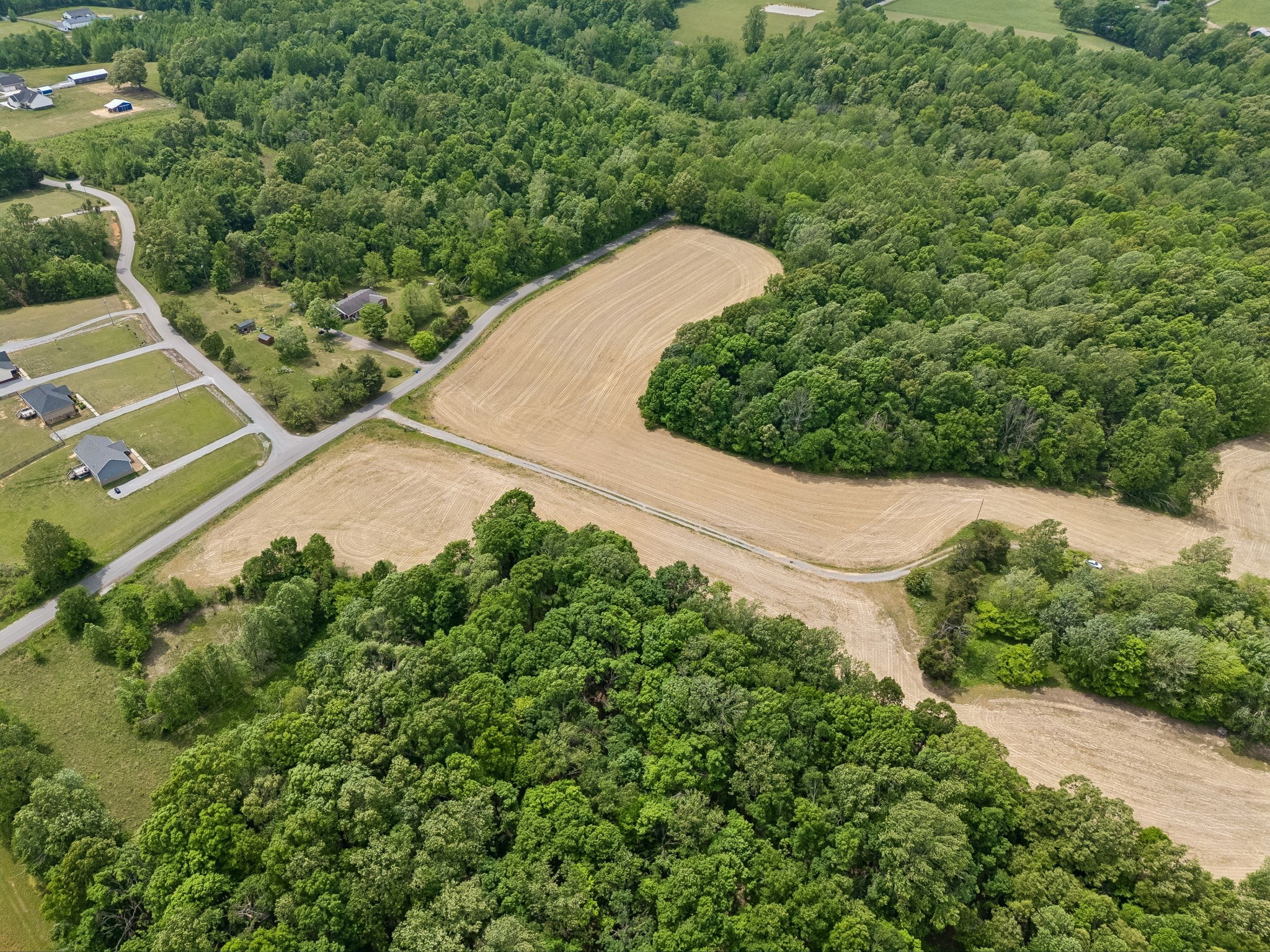 473 Hickory Corner Road Bethpage, TN 37022 - Photo 2 of 45 a view of a yard with a house