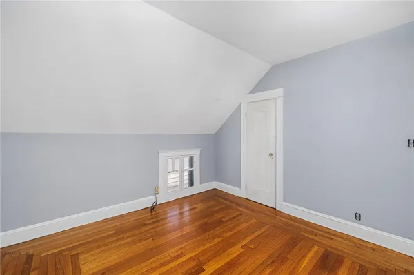 $2,800 | 183 Baker Street, Providence, RI 02905