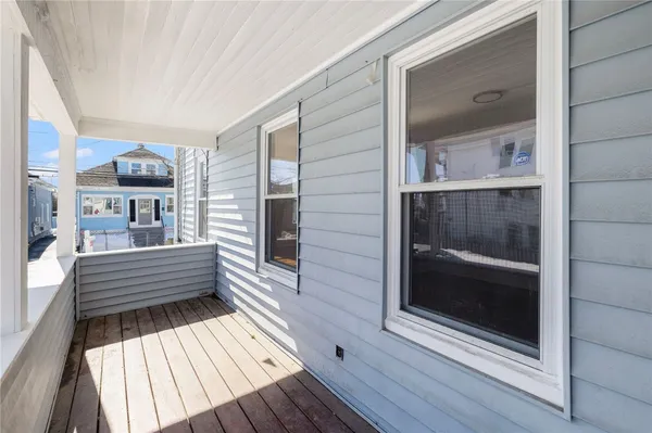 $2,800 | 183 Baker Street, Providence, RI 02905