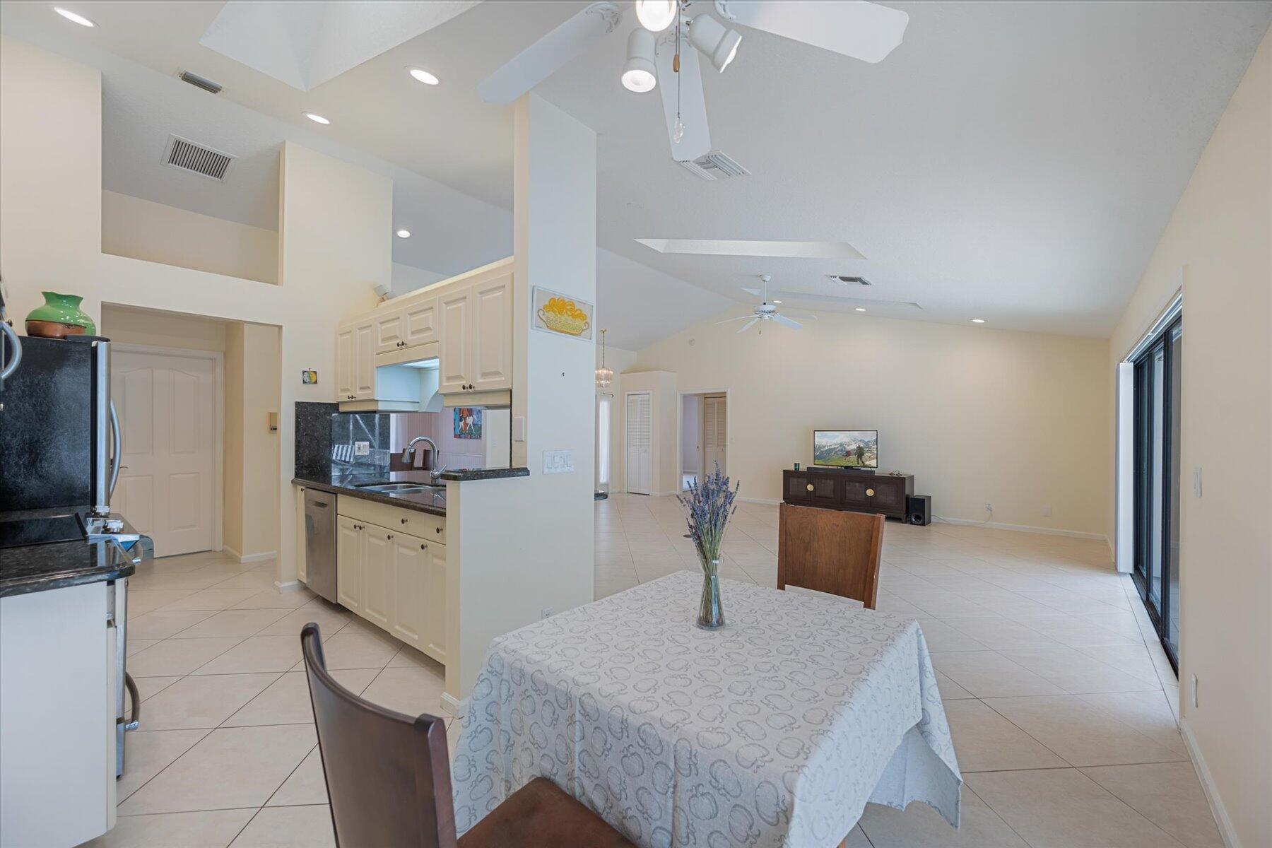 17243 Alexander Run Jupiter, FL 33478 - Photo 18 of 30 19-DSC_3704