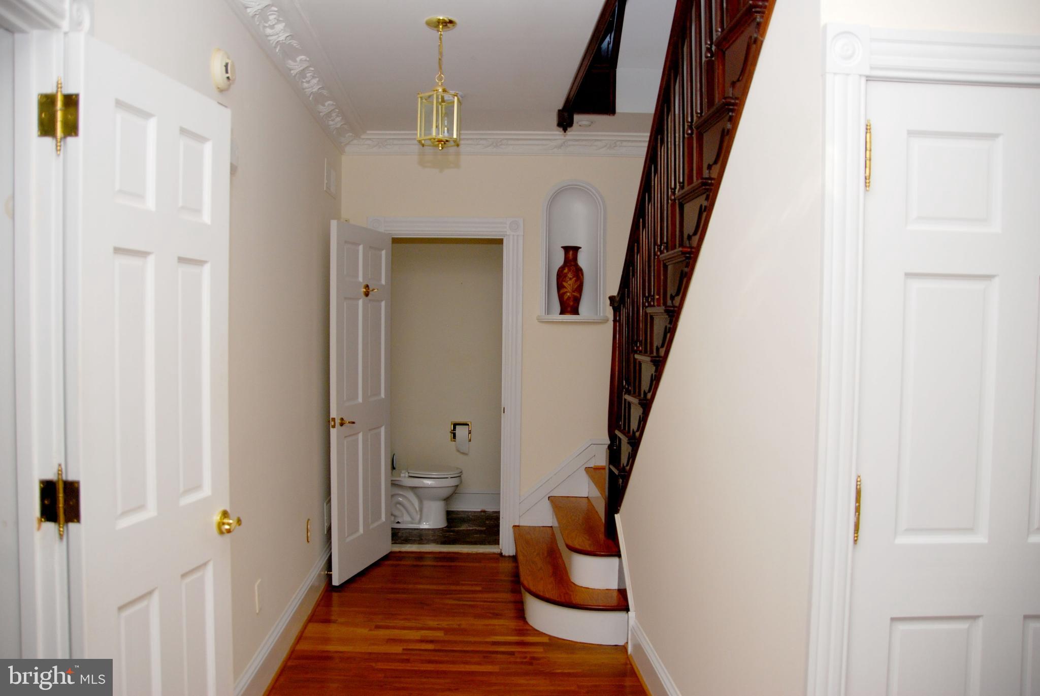 490 Willow Road Nottingham, PA 19362 - Photo 13 of 50 Grand staircase, front entry