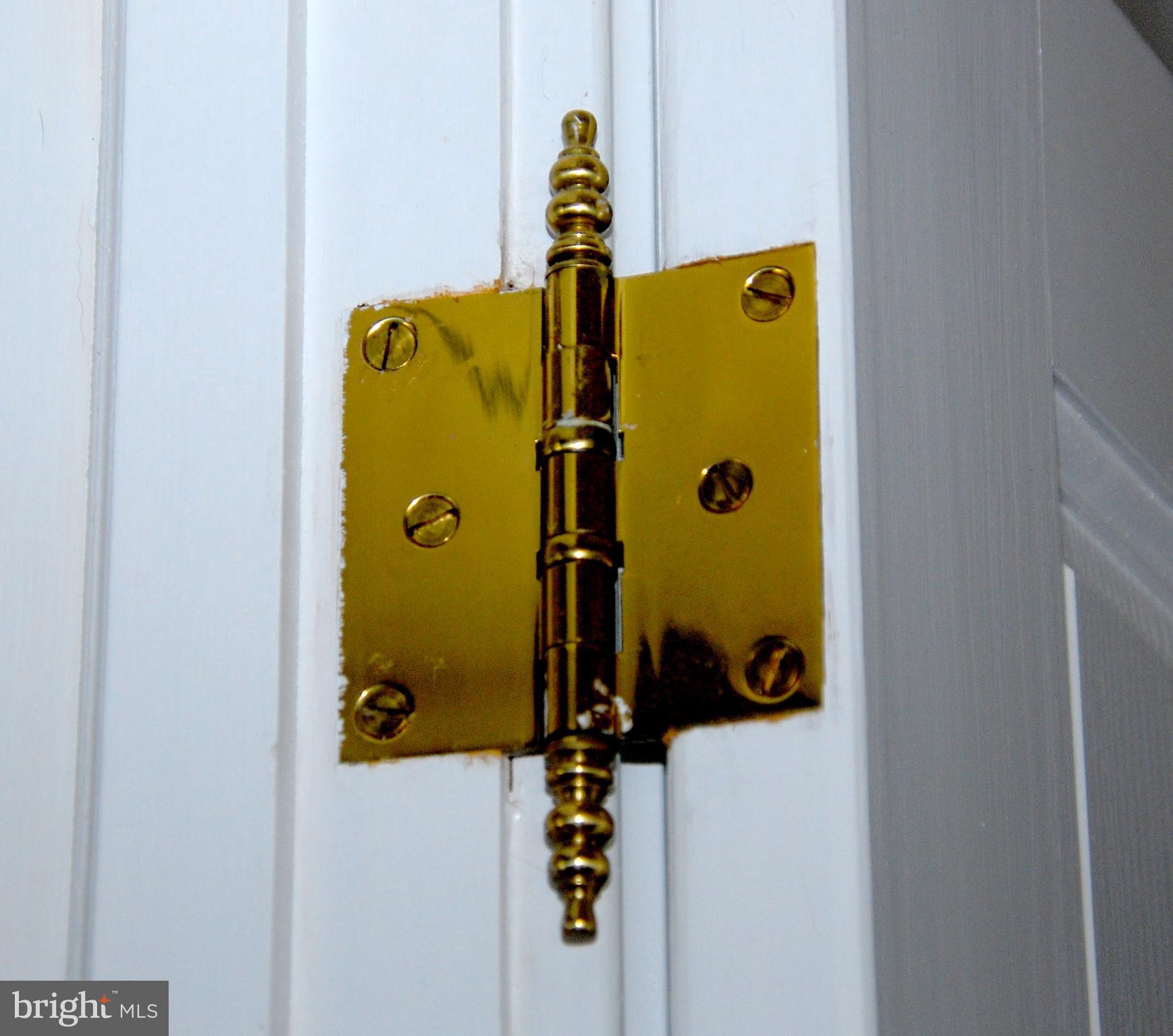 490 Willow Road Nottingham, PA 19362 - Photo 38 of 50 solid brass hinges