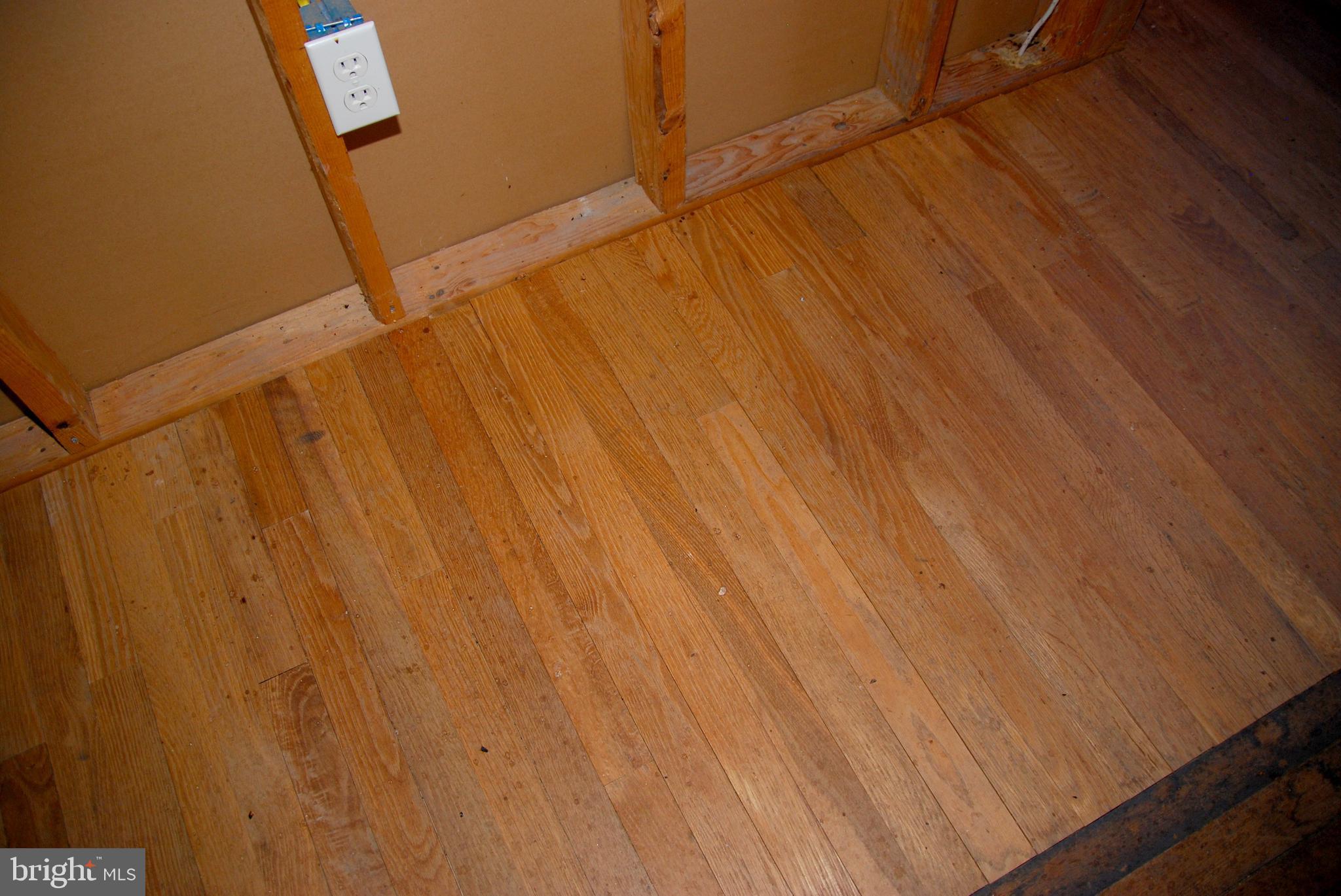 490 Willow Road Nottingham, PA 19362 - Photo 44 of 50 Hardwoods up here too