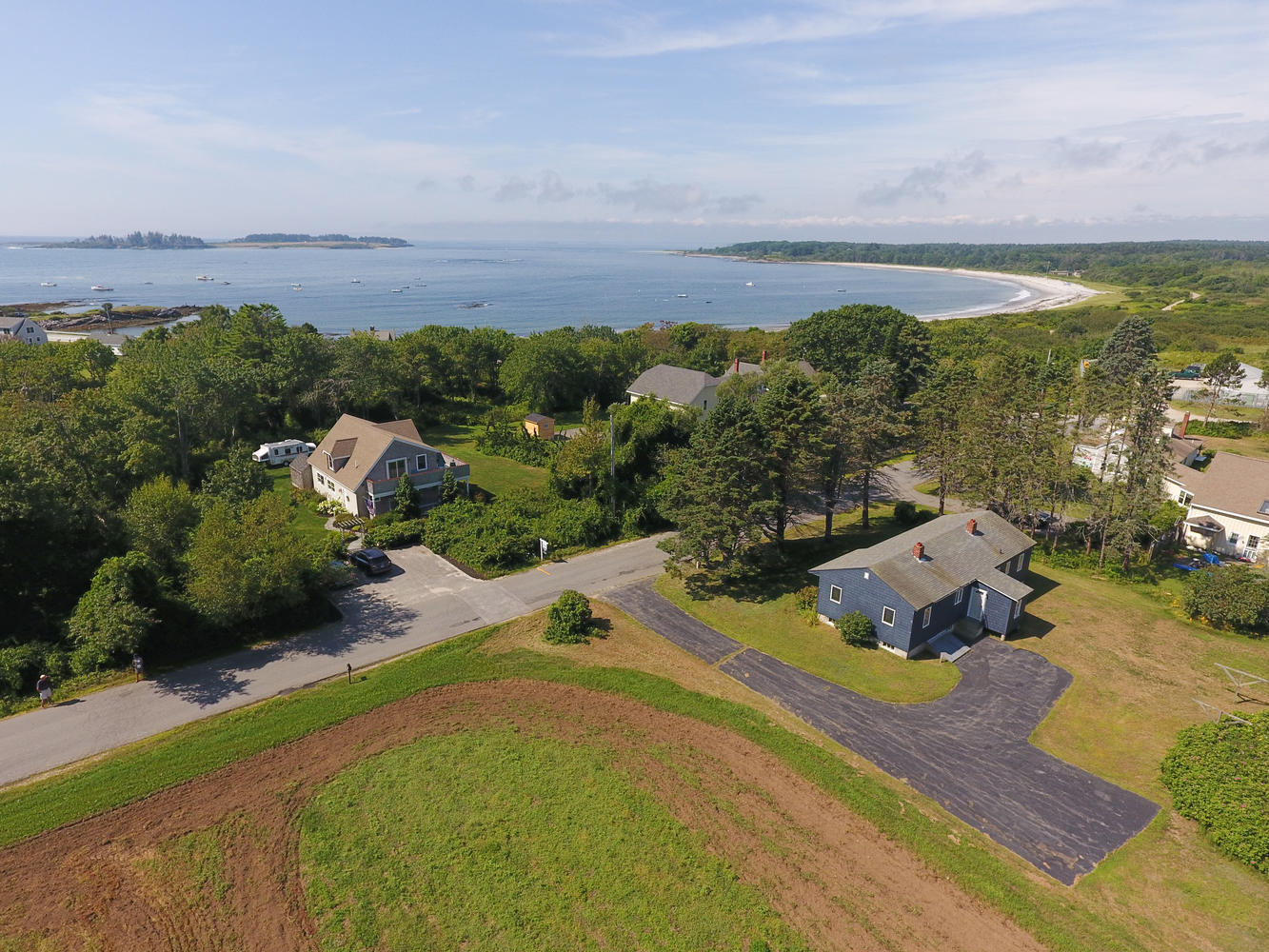 19 Fessenden Road Cape Elizabeth, ME 04107 - Photo 2 of 32 19 Fessenden Rd Cape Elizabeth-large-006