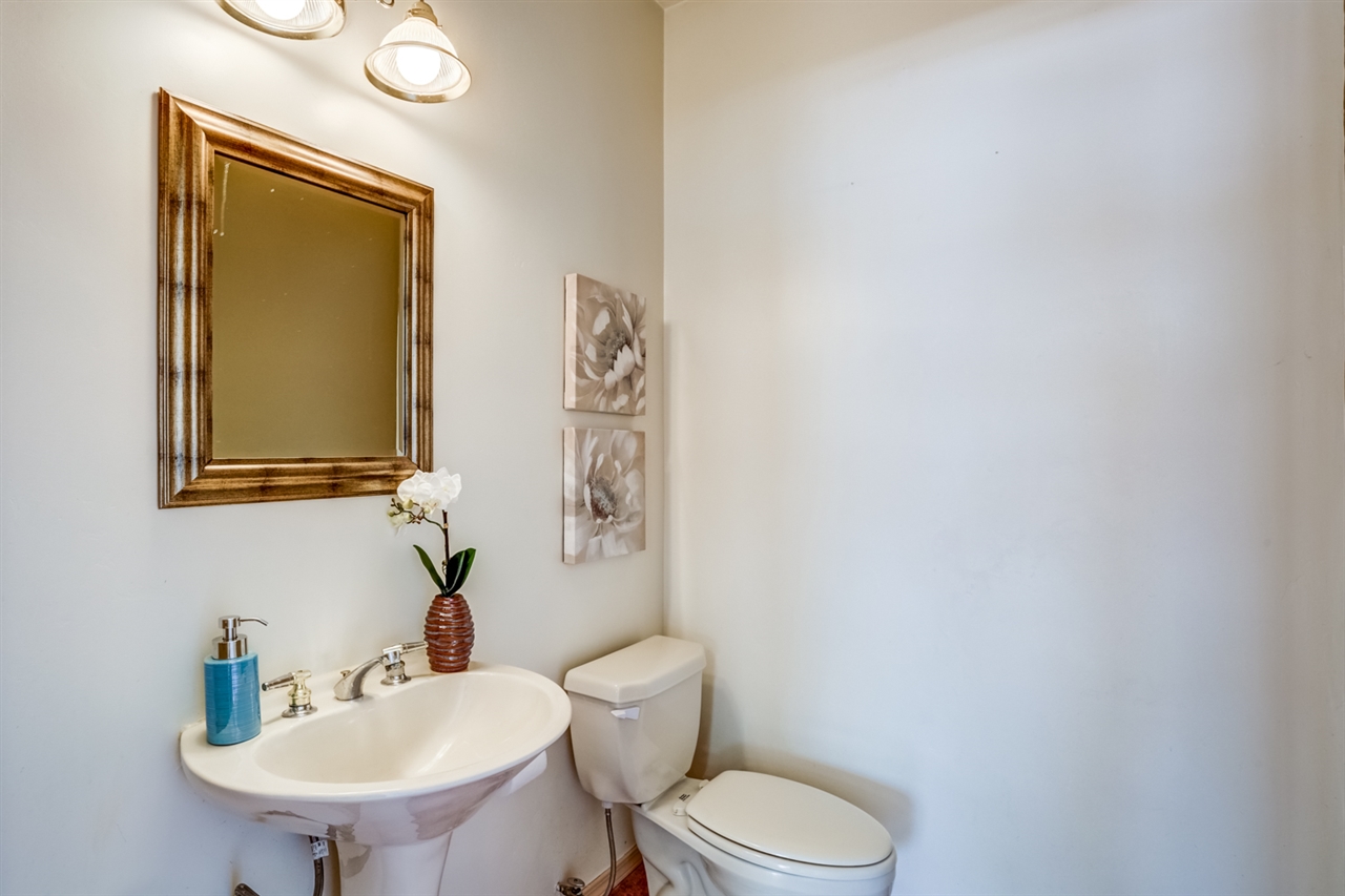 2280 Ritter Place Escondido, CA 92029 - Photo 12 of 24 Gallery Image 12