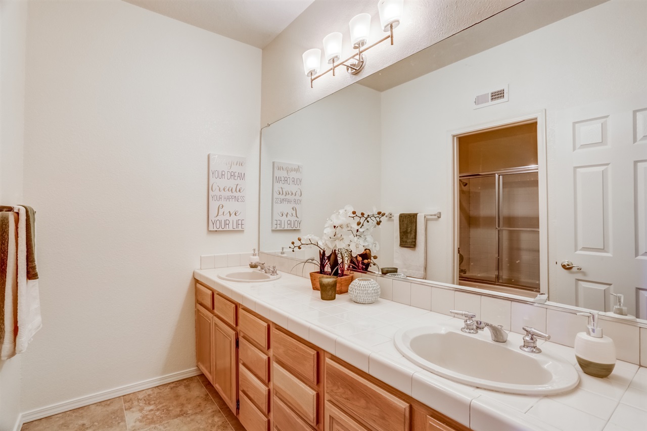 2280 Ritter Place Escondido, CA 92029 - Photo 15 of 24 Gallery Image 15