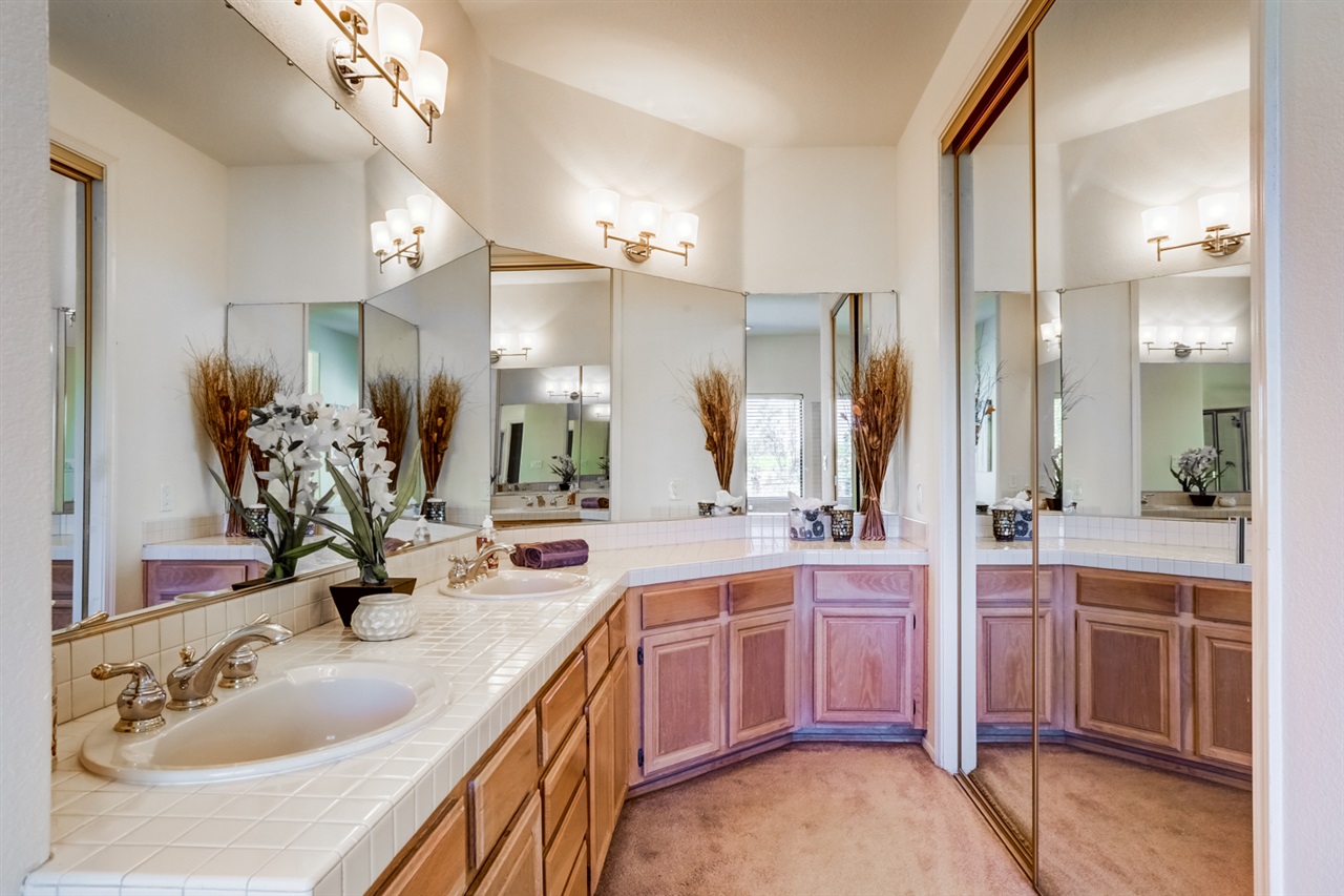 2280 Ritter Place Escondido, CA 92029 - Photo 19 of 24 Gallery Image 19