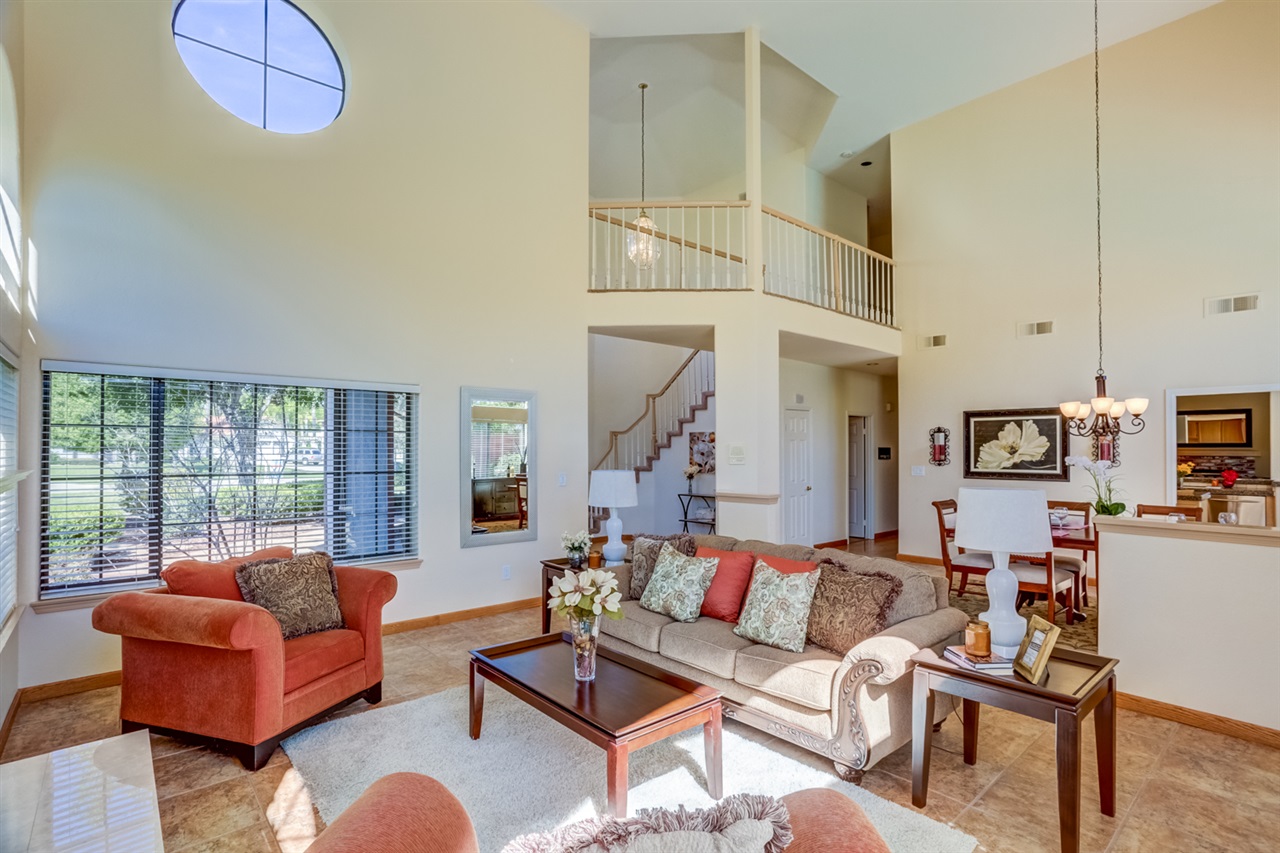 2280 Ritter Place Escondido, CA 92029 - Photo 4 of 24 Gallery Image 4