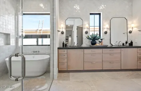 $3,450,000 | 8108 East Del Cristal Drive, Scottsdale, AZ 85258