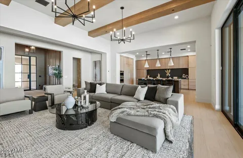 $3,450,000 | 8108 East Del Cristal Drive, Scottsdale, AZ 85258