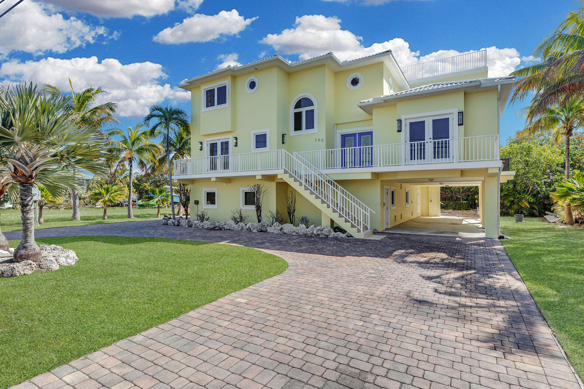 205 Stirrup Key Boulevard Marathon, FL 33050 - Photo 2 of 58 CUSTOM LUXURY WATERFRONT