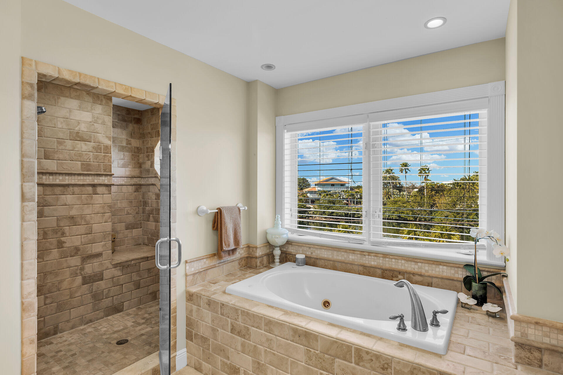 205 Stirrup Key Boulevard Marathon, FL 33050 - Photo 28 of 58 PRIMARY BATH WITH SUNKEN TUB & SHOWER