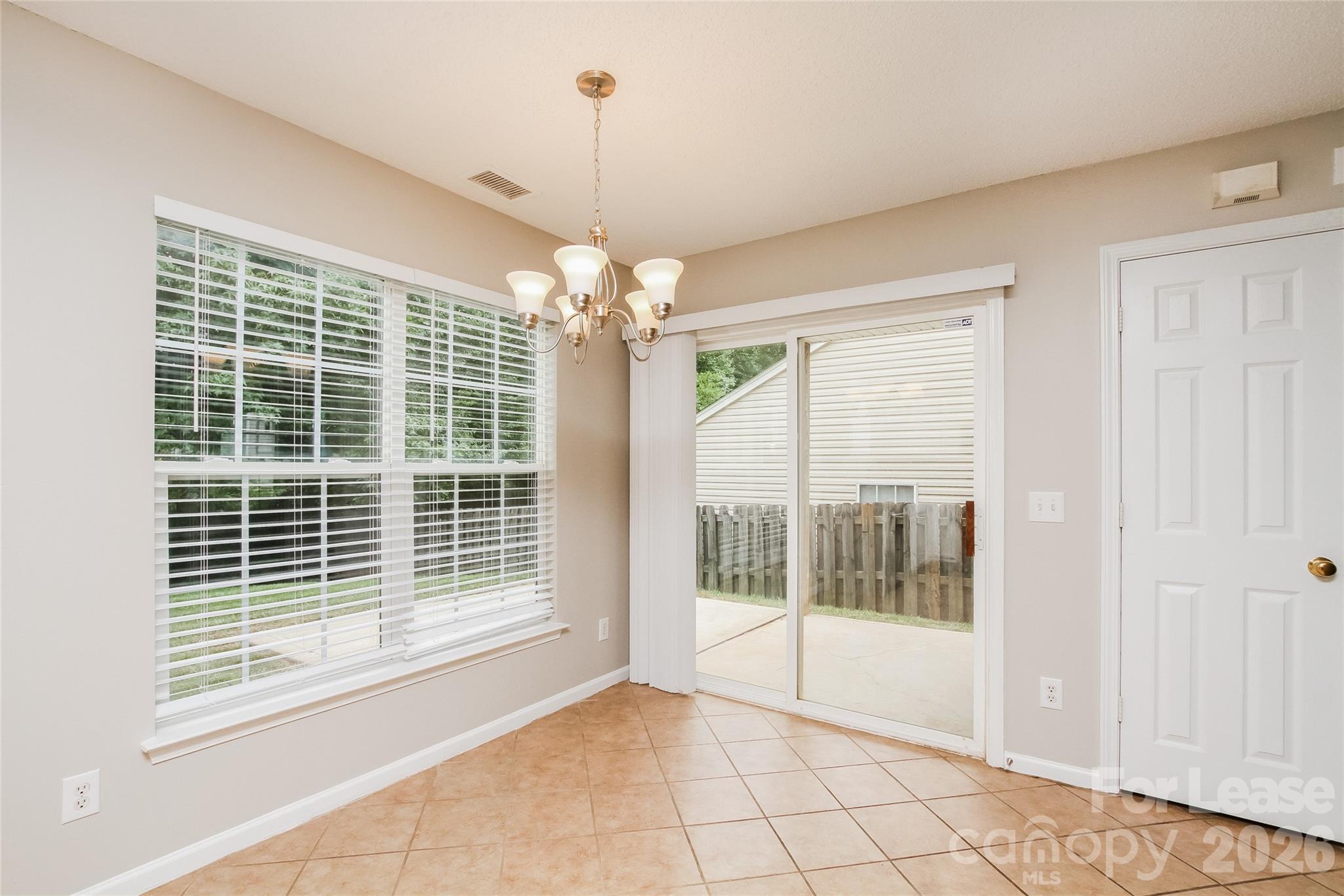 5008 Deerton Road Charlotte, NC 28269 - Photo 5 of 15