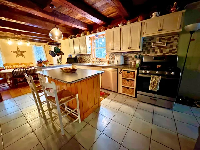 $319,999 | 205 Hurd Hill Road, Lyman, NH 03585