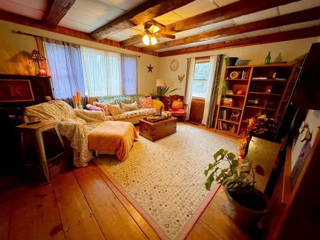 $319,999 | 205 Hurd Hill Road, Lyman, NH 03585