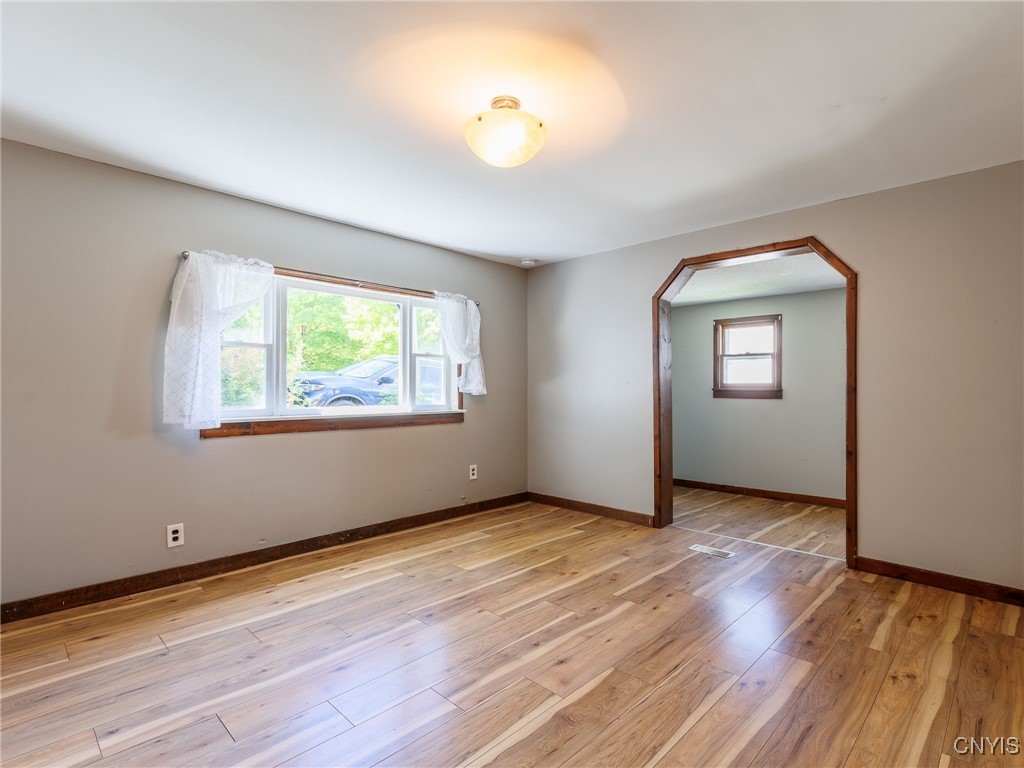 308 Howk Street Watertown, NY 13601 - Photo 5 of 31