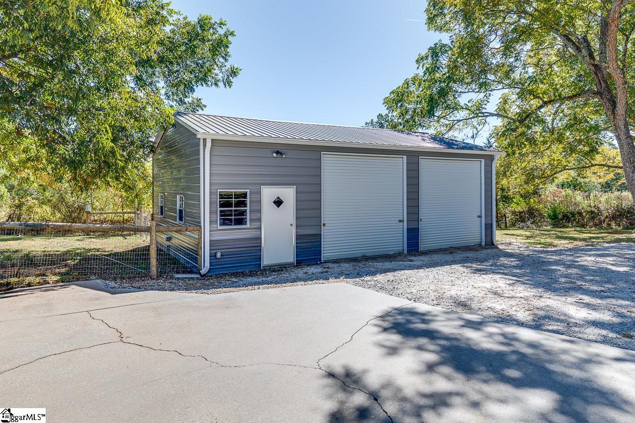 125 Ledbetter Road Travelers Rest, SC 29690 - Photo 4 of 33 25x35 with electricity