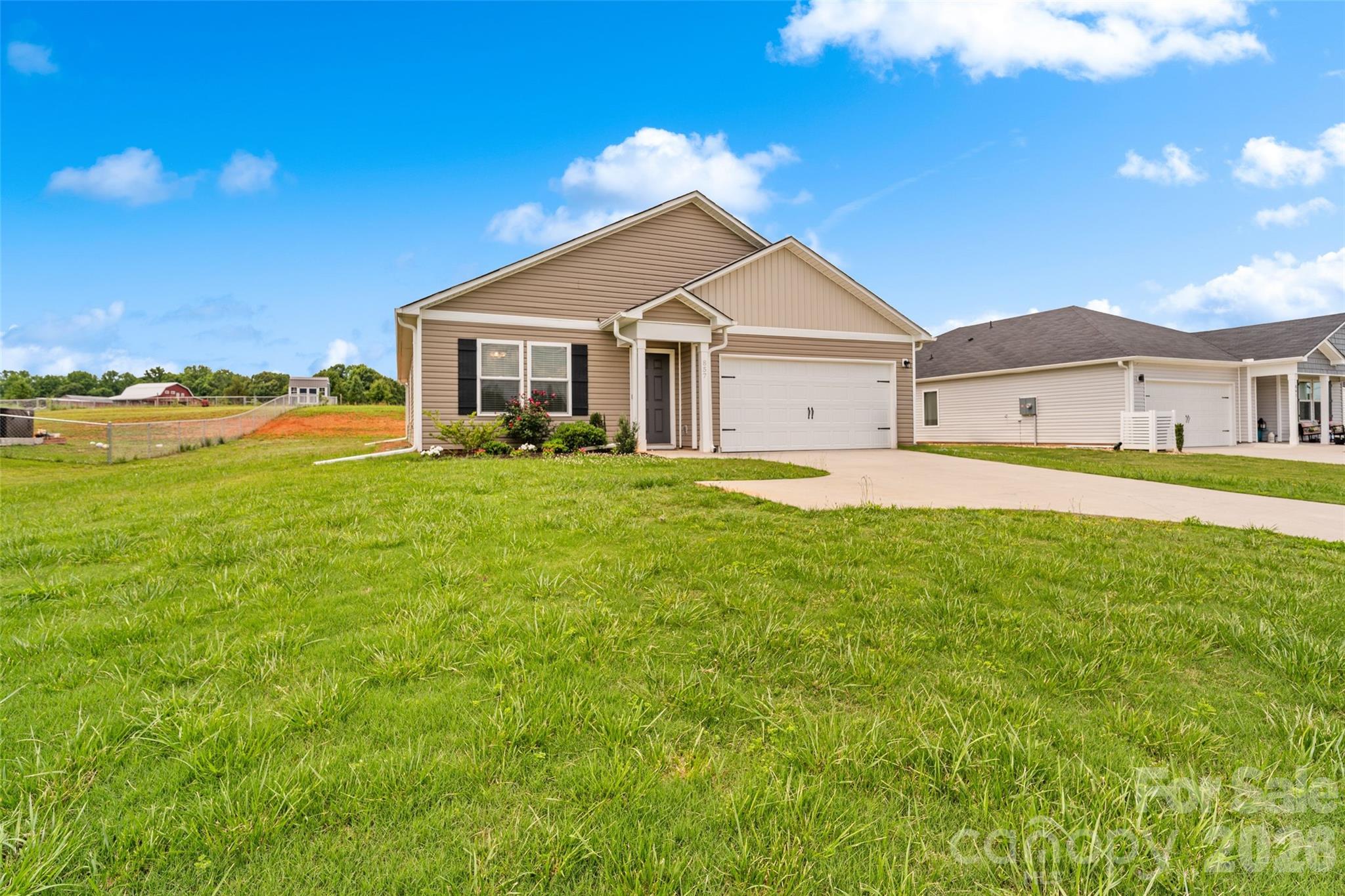 857 Oak Ridge Road Gaffney, SC 29341 - Photo 3 of 40