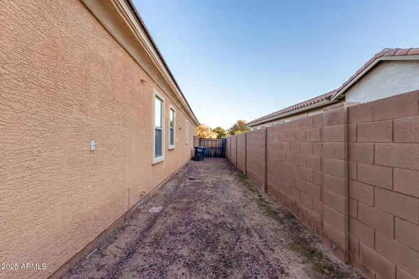 $3,325 | 2668 South Stuart Avenue, Gilbert, AZ 85295